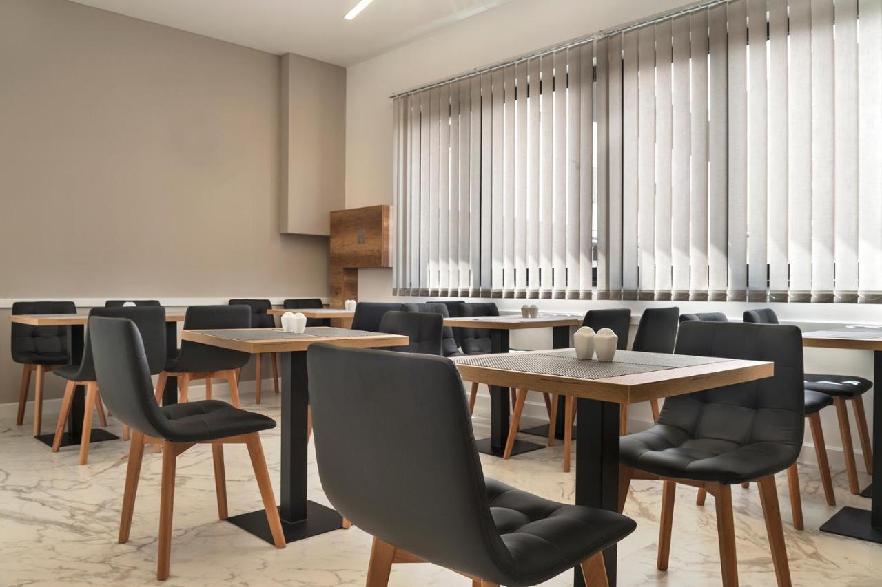 Ig Hotel Gornji Milanovac Exterior photo