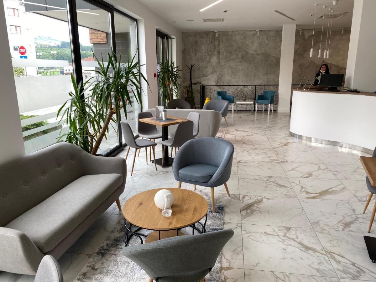 Ig Hotel Gornji Milanovac Exterior photo
